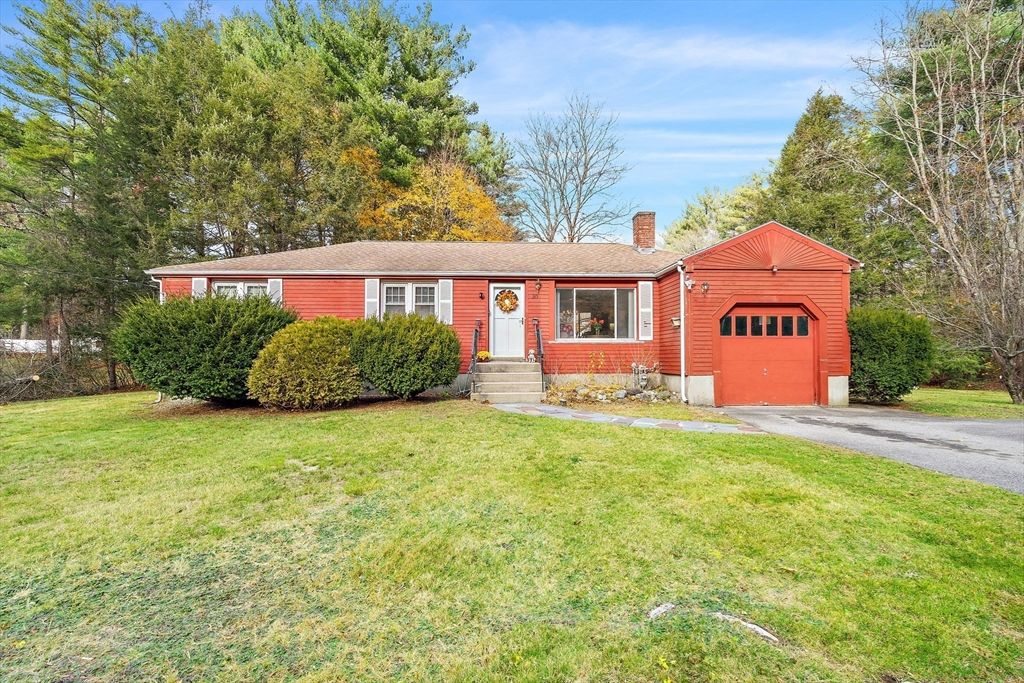 30 Rolling Ln, Sudbury, MA 01776