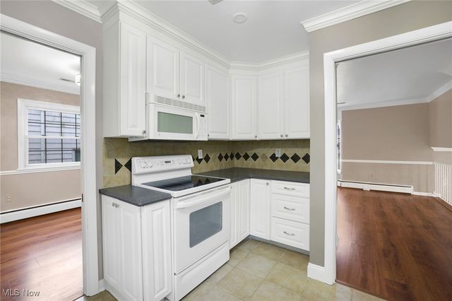 257 Sand Run Road, Akron, OH 44313