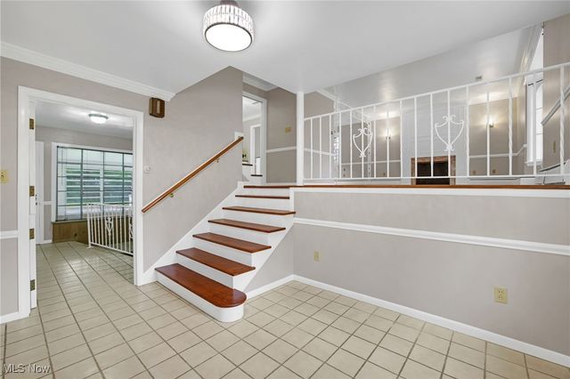 257 Sand Run Road, Akron, OH 44313