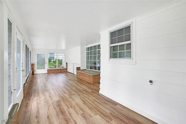 257 Sand Run Road, Akron, OH 44313