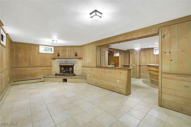 257 Sand Run Road, Akron, OH 44313