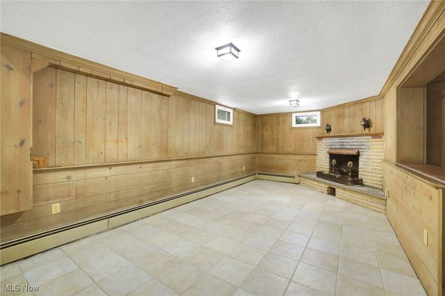 257 Sand Run Road, Akron, OH 44313