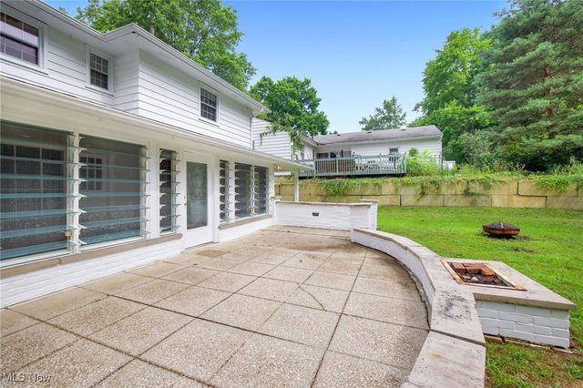 257 Sand Run Road, Akron, OH 44313