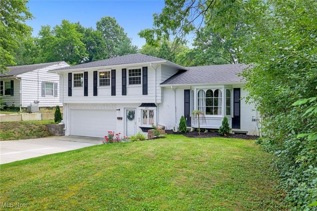 257 Sand Run Road, Akron, OH 44313