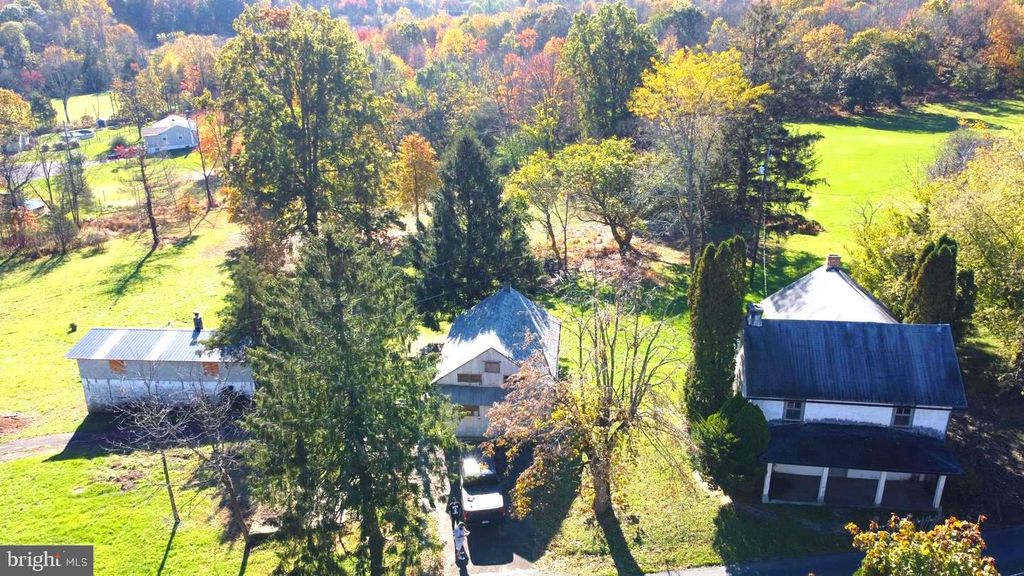 1415 KUMRY RD, Pennsburg, PA 18073