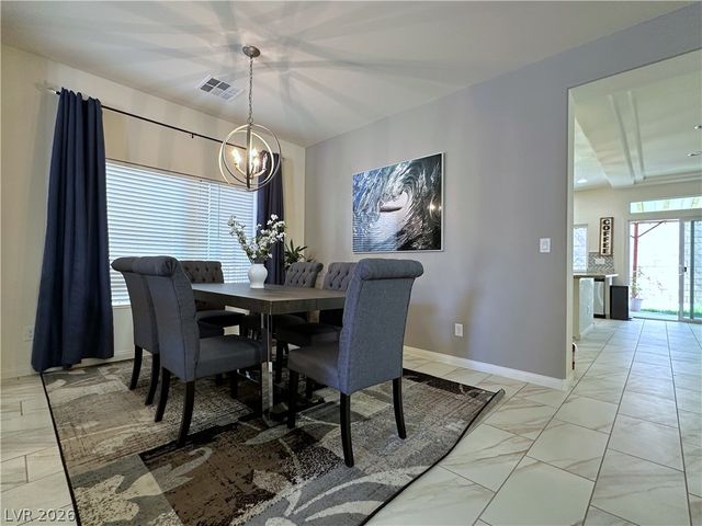 8573 Silver Coast Street, Las Vegas, NV 89139