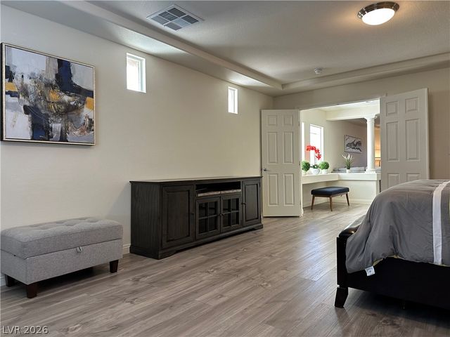 8573 Silver Coast Street, Las Vegas, NV 89139