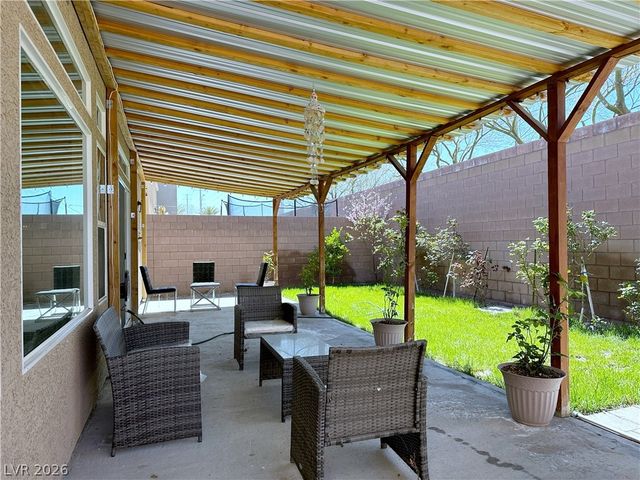 8573 Silver Coast Street, Las Vegas, NV 89139