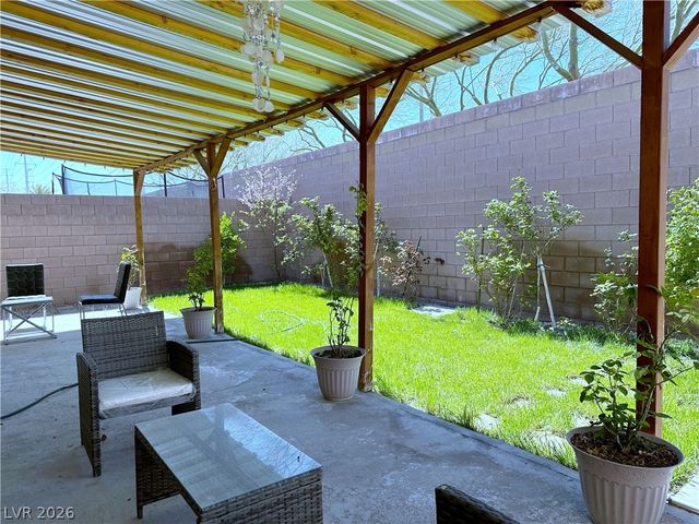 8573 Silver Coast Street, Las Vegas, NV 89139