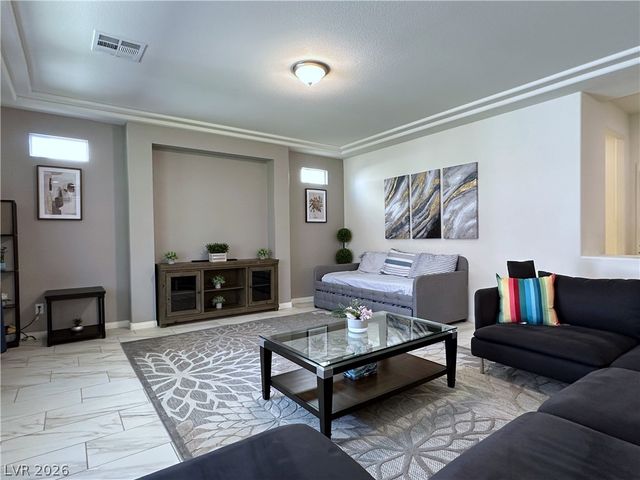 8573 Silver Coast Street, Las Vegas, NV 89139