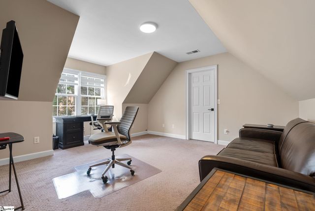 105 S Embler Court, Taylors, SC 29687