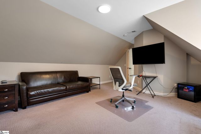 105 S Embler Court, Taylors, SC 29687