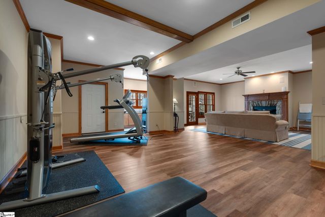 105 S Embler Court, Taylors, SC 29687