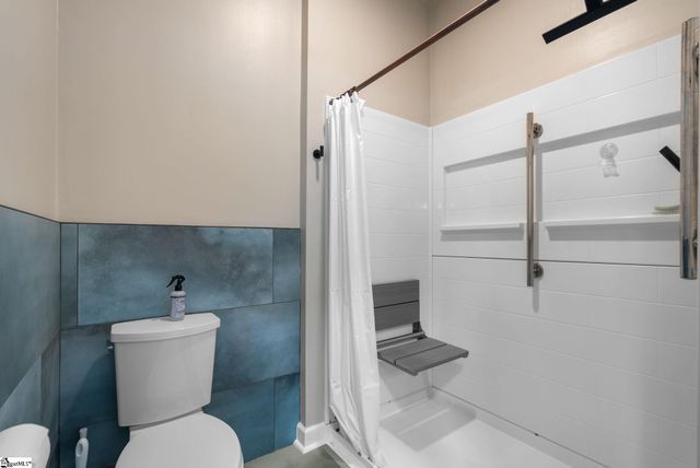 105 S Embler Court, Taylors, SC 29687