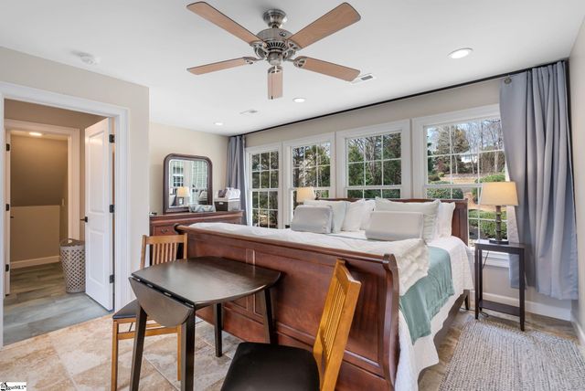 105 S Embler Court, Taylors, SC 29687