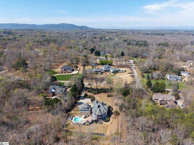 105 S Embler Court, Taylors, SC 29687