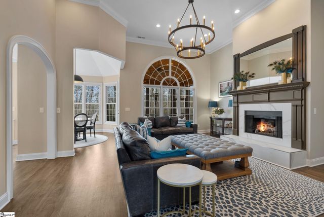 105 S Embler Court, Taylors, SC 29687