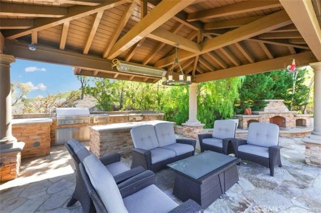 21 Ridgeview, Irvine, CA 92603