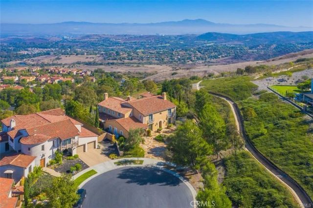 21 Ridgeview, Irvine, CA 92603