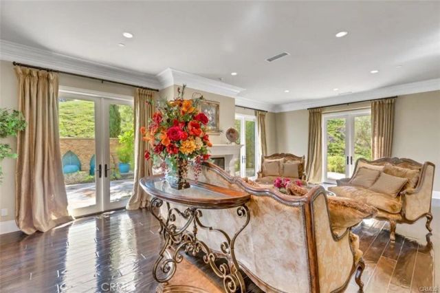 21 Ridgeview, Irvine, CA 92603