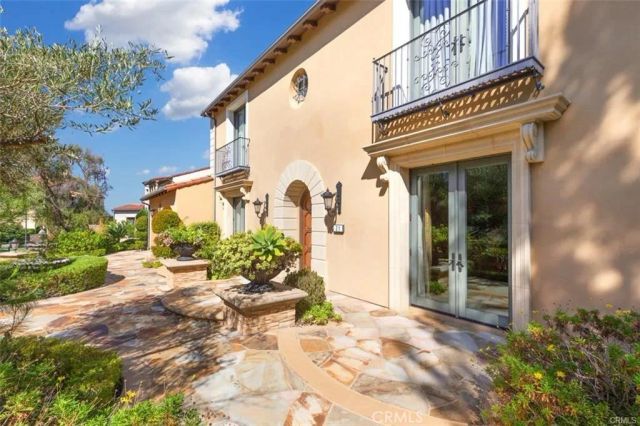 21 Ridgeview, Irvine, CA 92603