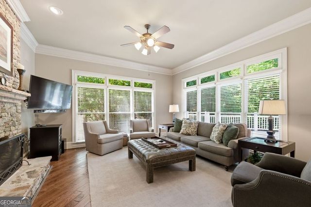 348 Aviemore Lane, Suwanee, GA 30024
