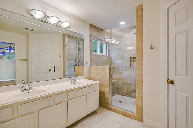 1011 Brodie ST 28, Austin, TX 78704