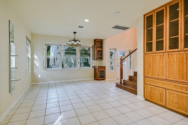 1011 Brodie ST 28, Austin, TX 78704
