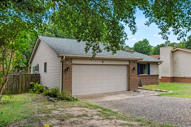 4 Rook Place, Maumelle, AR 72113