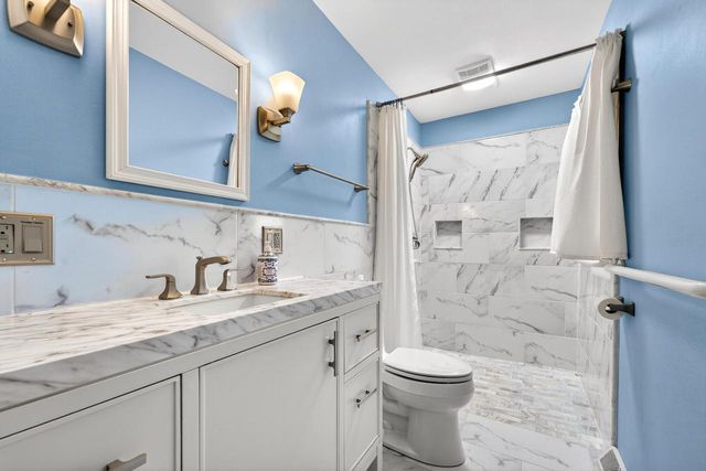 12613 Jonquil COURT, Mequon, WI 53092