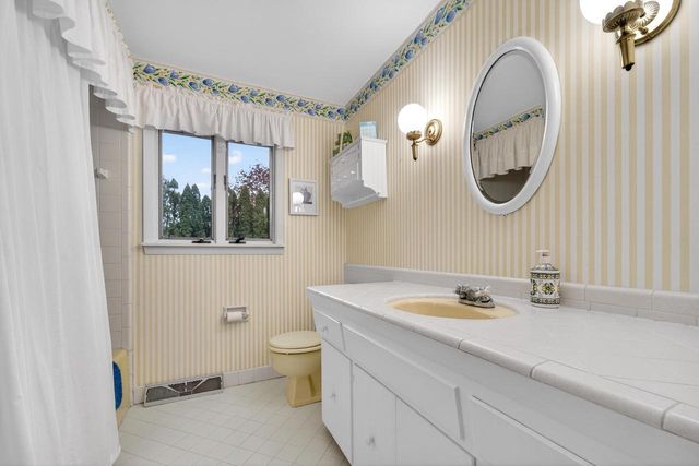 12613 Jonquil COURT, Mequon, WI 53092