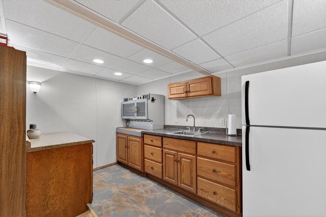 12613 Jonquil COURT, Mequon, WI 53092