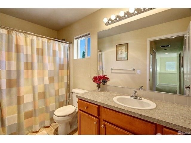 16121 167th Avenue SE, Renton, WA 98058