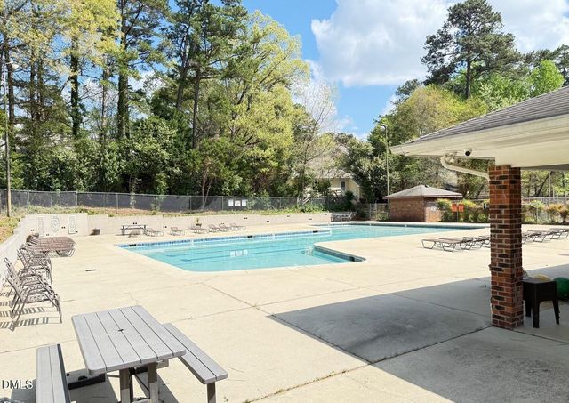 6400 Meadow View Drive, Raleigh, NC 27609