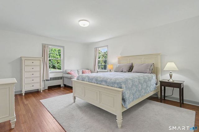 195 Webb Circle, Monroe, CT 06468