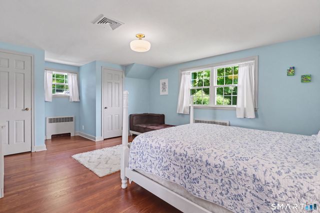 195 Webb Circle, Monroe, CT 06468