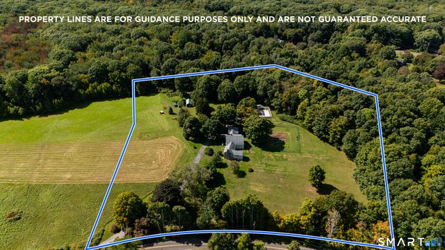 195 Webb Circle, Monroe, CT 06468