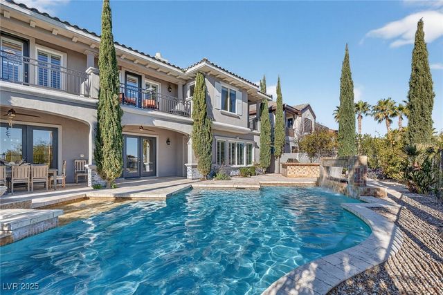 2068 Orchard Mist Street, Las Vegas, NV 89135