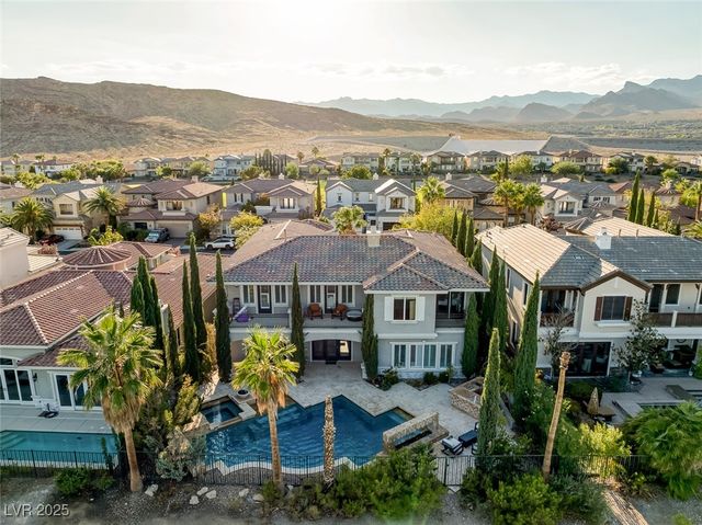 2068 Orchard Mist Street, Las Vegas, NV 89135