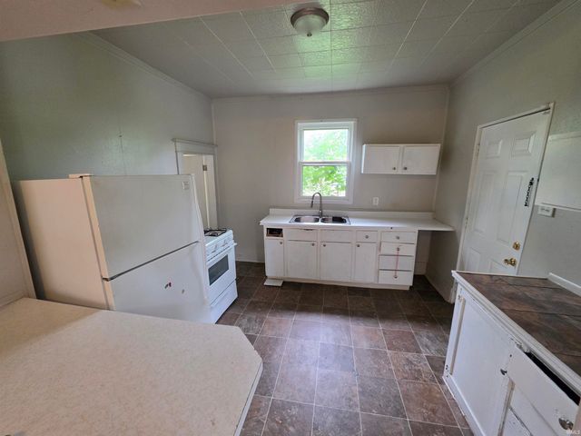 837 Huestis Avenue, Fort Wayne, IN 46807