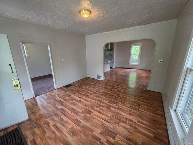 837 Huestis Avenue, Fort Wayne, IN 46807