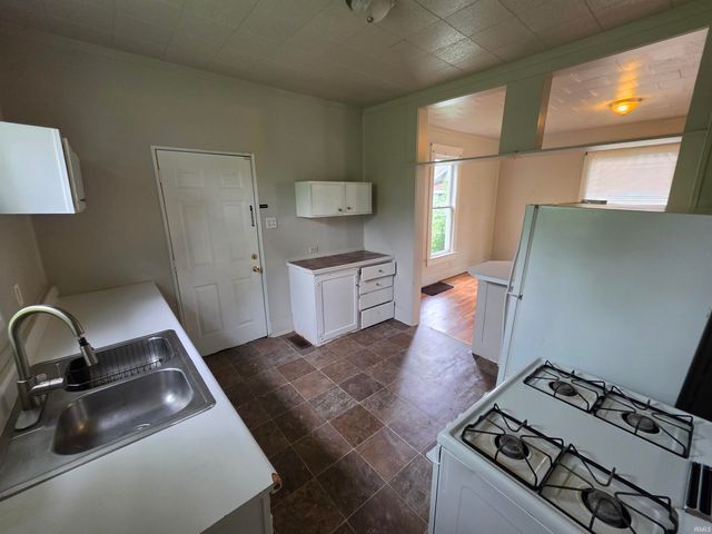 837 Huestis Avenue, Fort Wayne, IN 46807