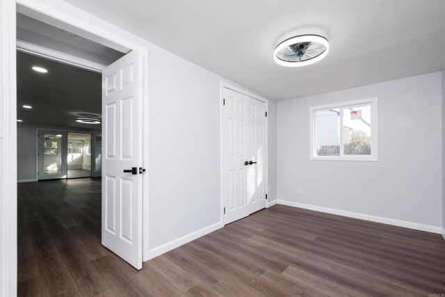 307 Sunnymeade Dr, Little Rock, AR 72205