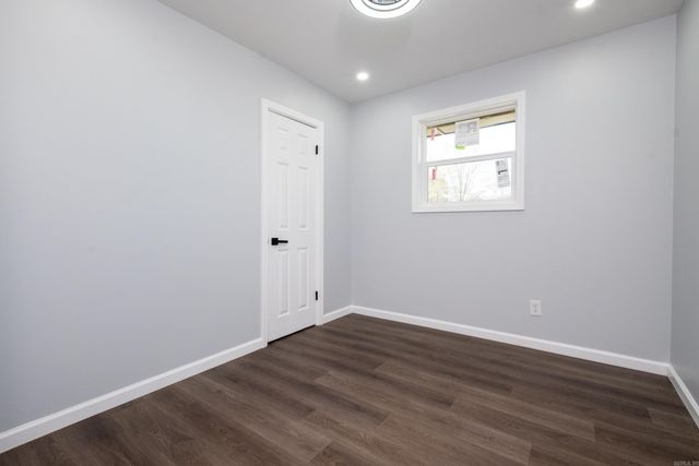 307 Sunnymeade Dr, Little Rock, AR 72205