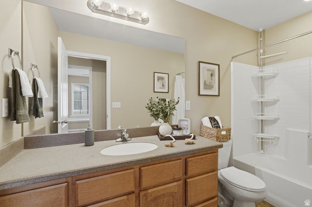 948 W CHELSEA LN, North Salt Lake, UT 84054