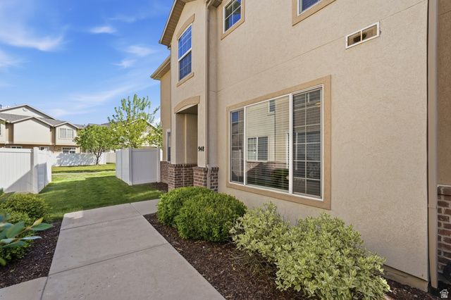 948 W CHELSEA LN, North Salt Lake, UT 84054