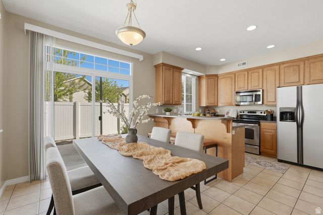948 W CHELSEA LN, North Salt Lake, UT 84054