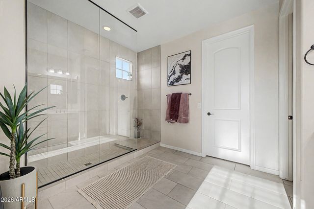 5060 N 84TH Drive, Glendale, AZ 85305