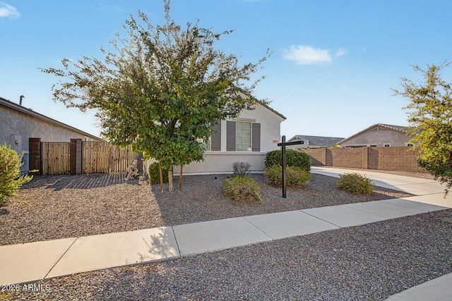 5060 N 84TH Drive, Glendale, AZ 85305