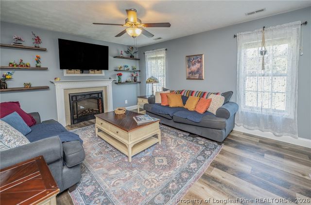 119 Flag Lane, Raeford, NC 28376